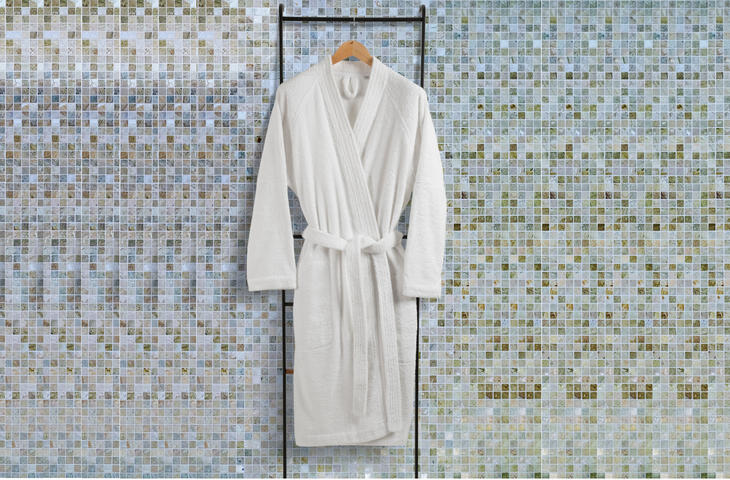 Cocoon bathrobe