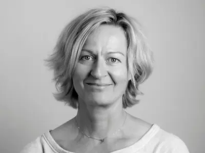 Anna-Mi - BW